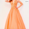 JOVANI GOWN ( New with Tags)